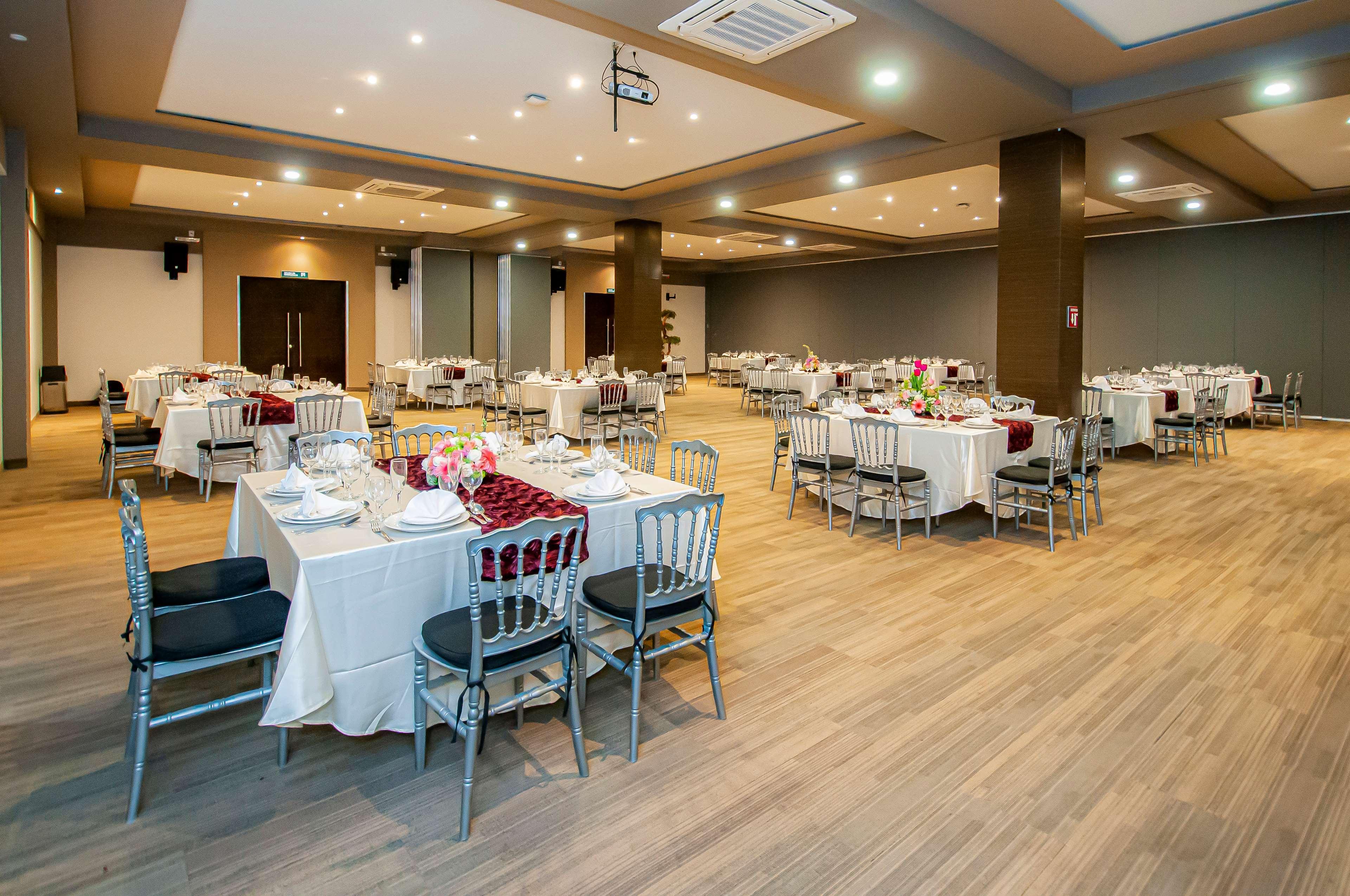 Best Western Oak Meadows Inn Saint Helens Esterno foto