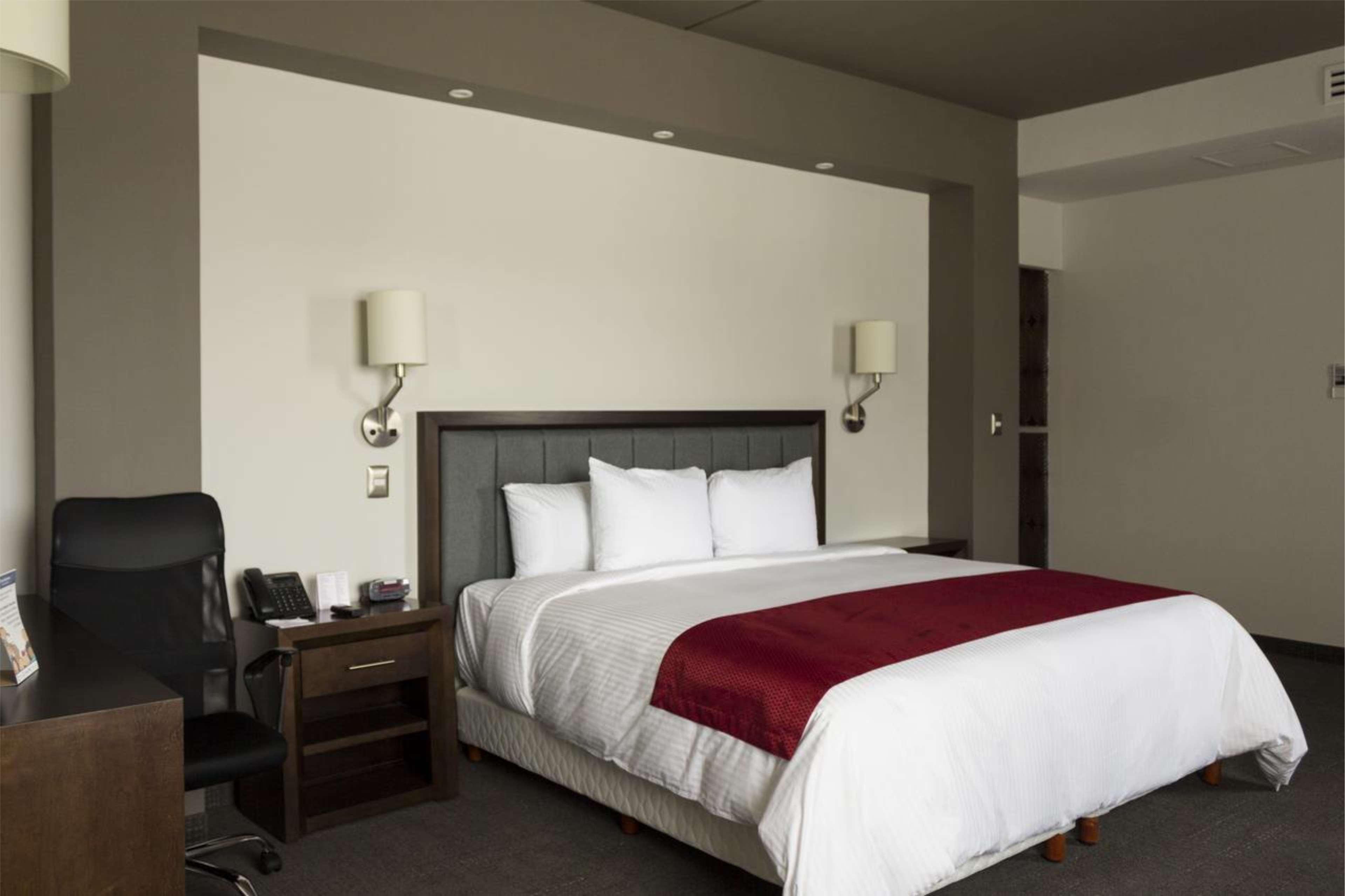 Best Western Oak Meadows Inn Saint Helens Esterno foto