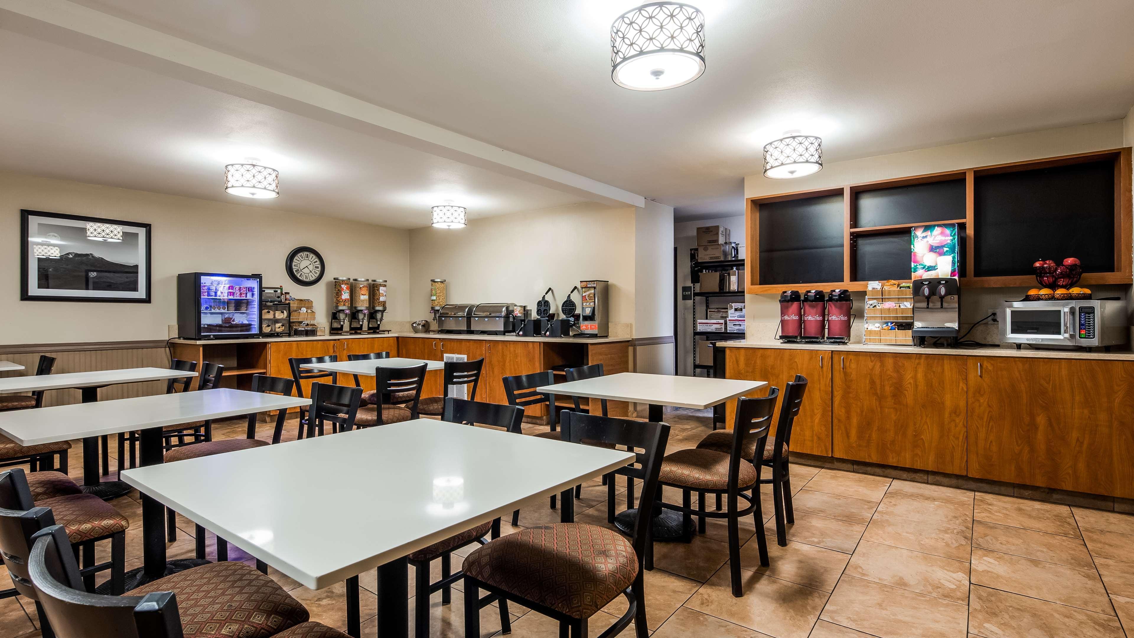 Best Western Oak Meadows Inn Saint Helens Esterno foto